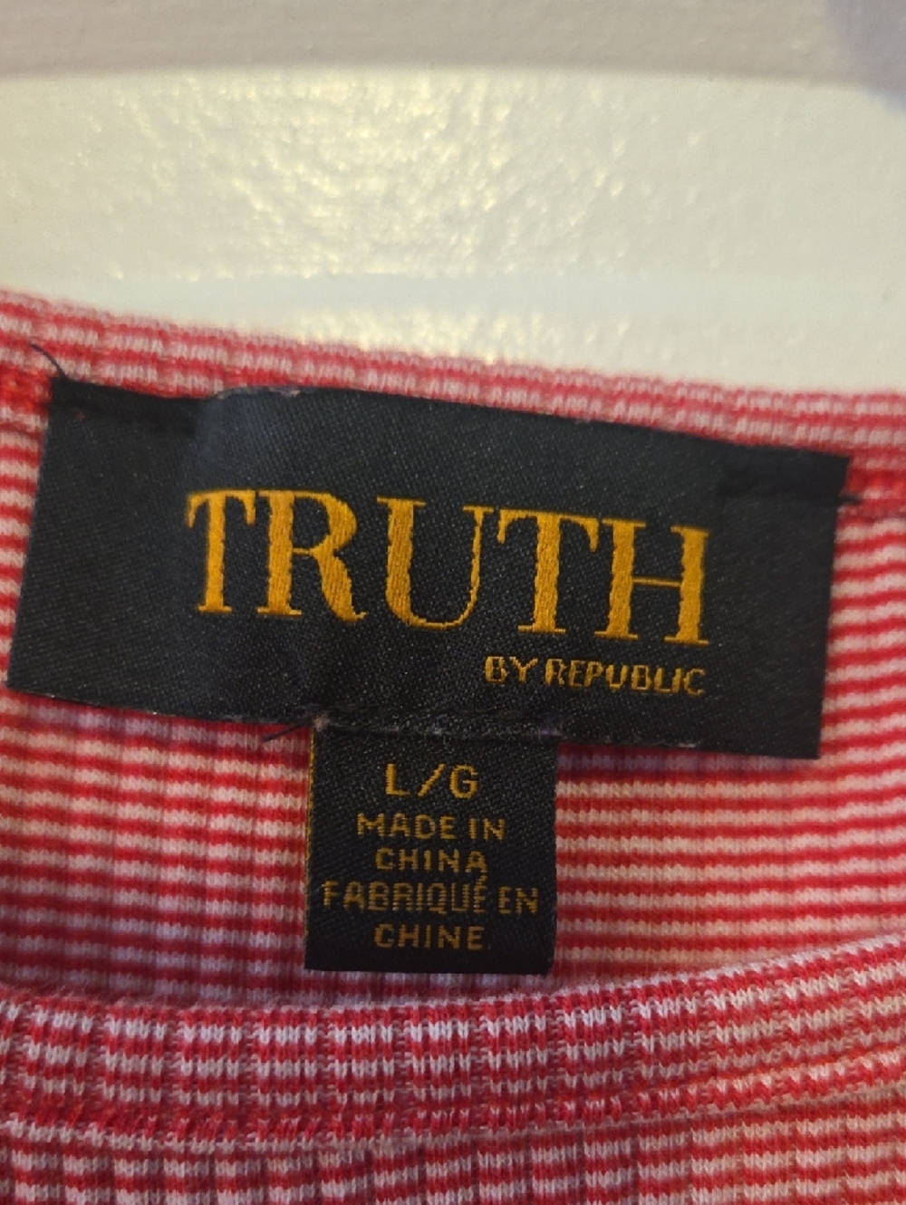 Truth Red Ruffle Sleeve Tank Top - Picture 2 of 3
